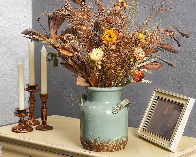 Quoowiit Ceramic Rustic Farmhouse Vase, Distressed Decorative Flower Vases for Home Decor, Ideal Shelf Decor, Green Boho Vase for Living Room Bedroom Kitchen Office Centerpiece Table Decorations