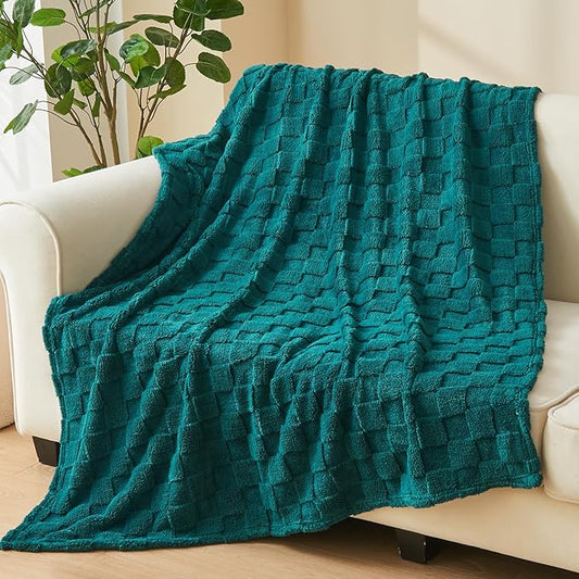 NEWCOSPLAY Super Soft Twin Blanket Dark Teal Premium Silky Flannel Fleece 3D Checkered Lightweight Bed Blanket All Season Use (Dark Teal Checkered, Twin(60"x80"))