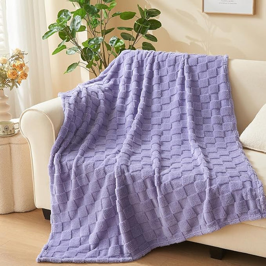 NEWCOSPLAY Super Soft Twin Blanket Lavender Premium Silky Flannel Fleece 3D Checkered Lightweight Bed Blanket All Season Use (Lavender Checkered, Twin(60"x80"))