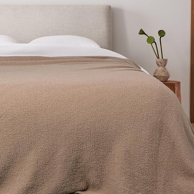 JOOJA Cream White Blanket Warm Queen Size Fuzzy Knitted Blanket, Oversized Luxury Bed Blankets, Soft Queen Blanket for Bed, Lightweight Plush Blanket Queen Size for Cozy Nights (Dusty Rose, 90x90)