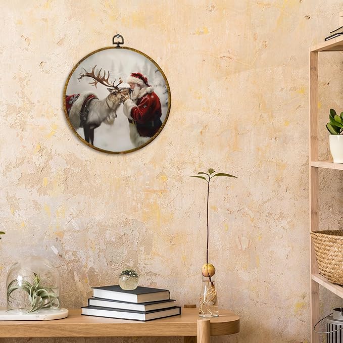 CUANFDDSF Christmas Santa Reindeer Round Wall Art Decor, Rustic Winter Reindeer Santa Claus Holiday Wall Hanging Frame Decor, Winter Christmas Canvas Prints Decorations for Home Bedroom, 10x10 Inch