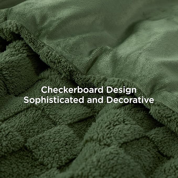 Bedsure King Size Fluffy Comforter Set, Olive Green Plush Fleece Bed Set King, Checkered Farmhouse Boho Soft Warm Bedding for Winter, 1 Comforter (104"x90") and 2 Pillowcases (20"x36")
