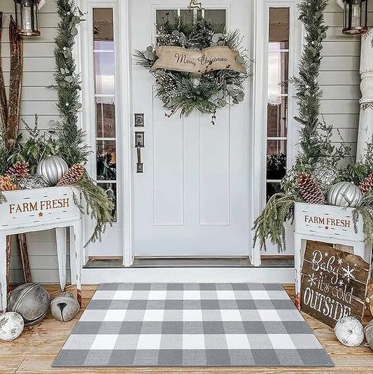 KOZYFLY Buffalo Plaid Rug 27.5x43 Inches Grey and White Outdoor Rugs Hand Woven Cotton Washable Indoor Buffalo Check Rug Layered Doormats for Front Door/Front Porch/Farmhouse/Entryway/Patio