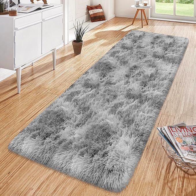 Super Soft Fluffy Living Room Area Rug 2x6 ft Tie-Dyed Light Grey Shaggy Furry Carpet Washable Non-Slip Floor Rugs Bedroom Bedside Nursery Rug Fuzzy Boys Girls Dorm Home Decor Aesthetic