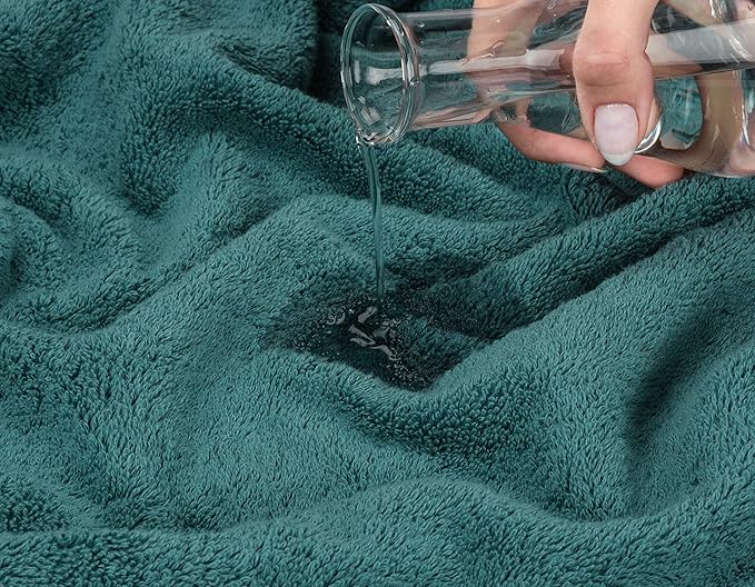 American Soft Linen 35x70 Jumbo Large Bath Towels, 600 GSM 100% Cotton Turkish Bath Sheet, Oversized Luxury Bath Towels for Bathroom Beach and Pool, Teal