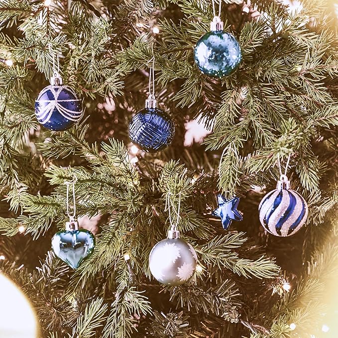 Valery Madelyn 28Pcs Christmas Heart Shaped Ornaments Gift Pack, Navy Blue Silver Craft Painted Tree Heart Decorations, Christmas Baubles Hanging Indoor Holiday Party Xmas Decor