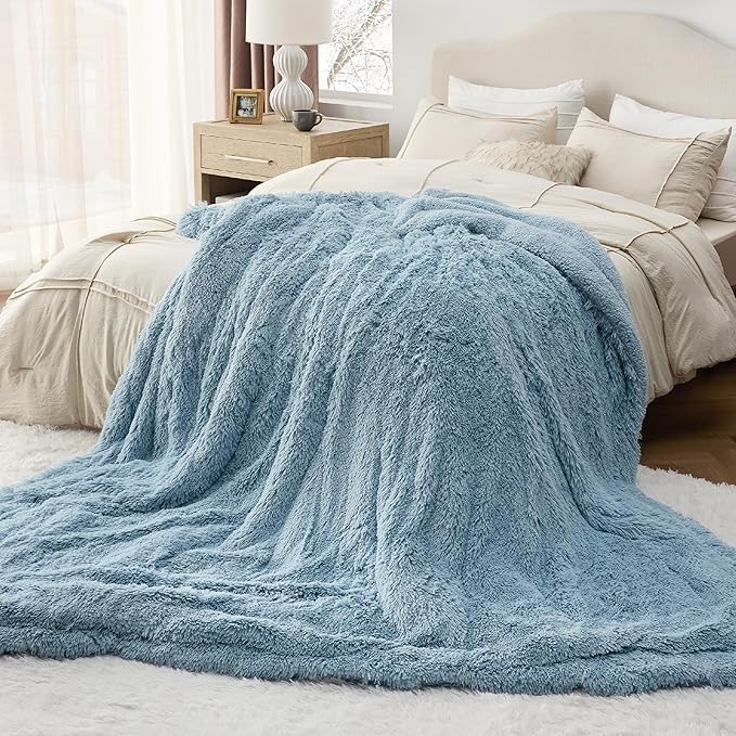 Bedsure GentleSoft Fluffy Light Blue King Size Blanket for Bed, Thick Soft Sherpa Faux Fur Fleece Bedding Fuzzy Plush Winter Warm Heavy Big Large King Blanket, Cozy Blue Gifts for Men Women, 108x90